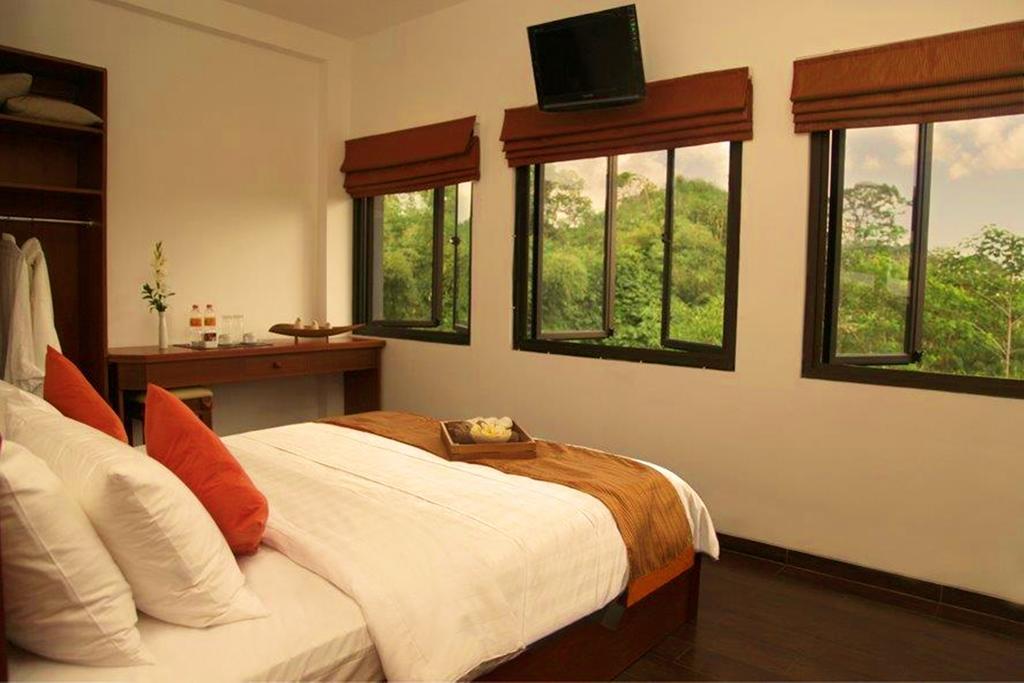 Amira Hotel Bandung Room photo